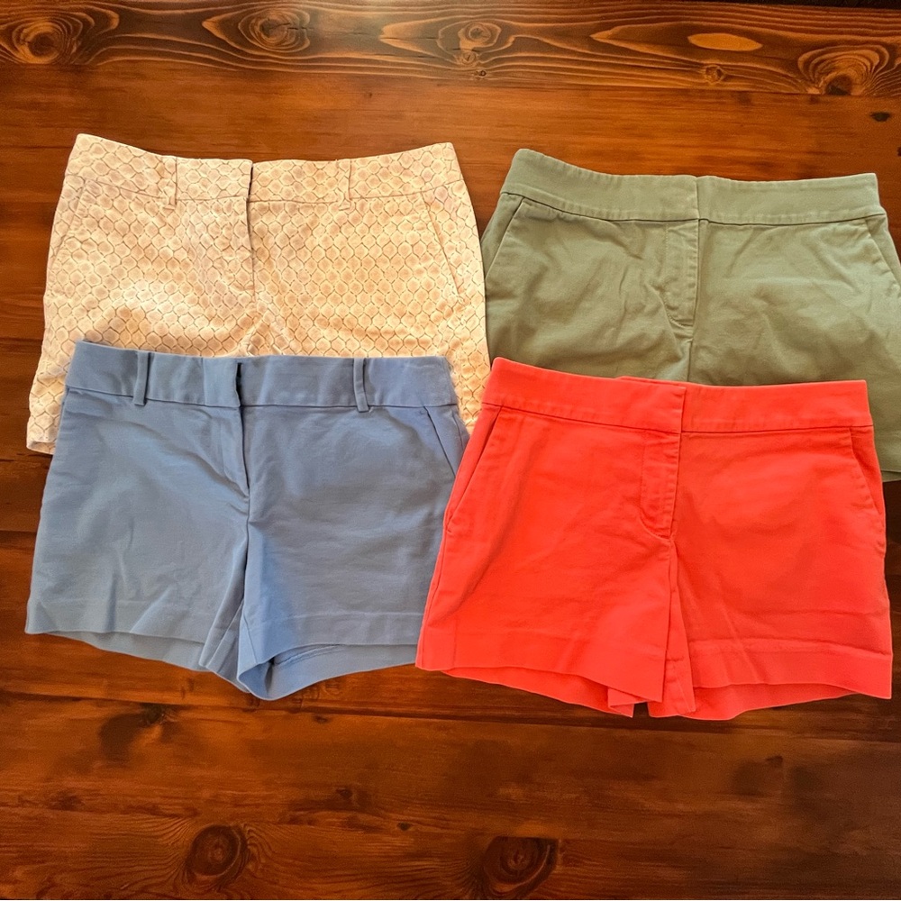 Lot of 4 Loft Riviera 4” inseam shorts size 4